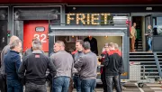 Frietkar om de mijlpaal te vieren